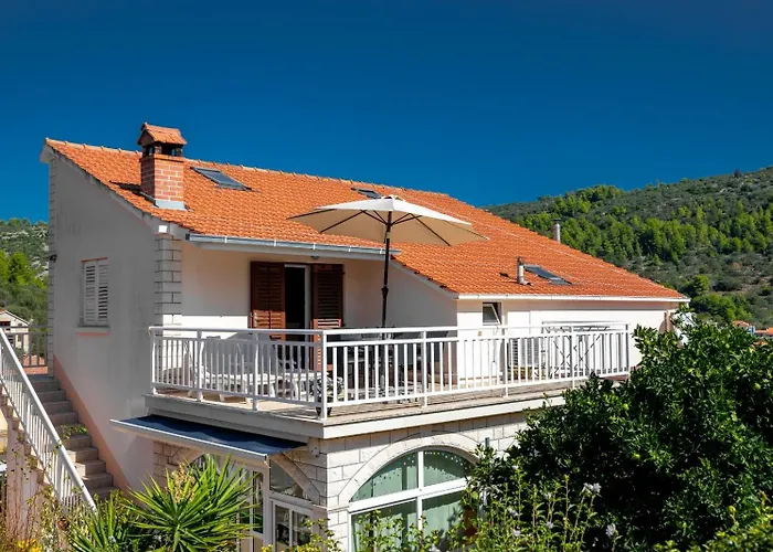 Maja-quiet Island Escape * 尼亚卢卡